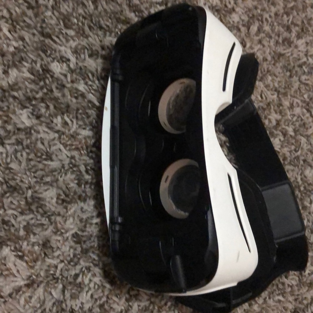 Netflix phone connector